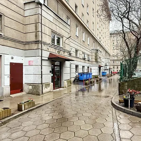 דירה Ogrodowa Cozy Near Mirowska Hall Warsaw's Wola By Renters *